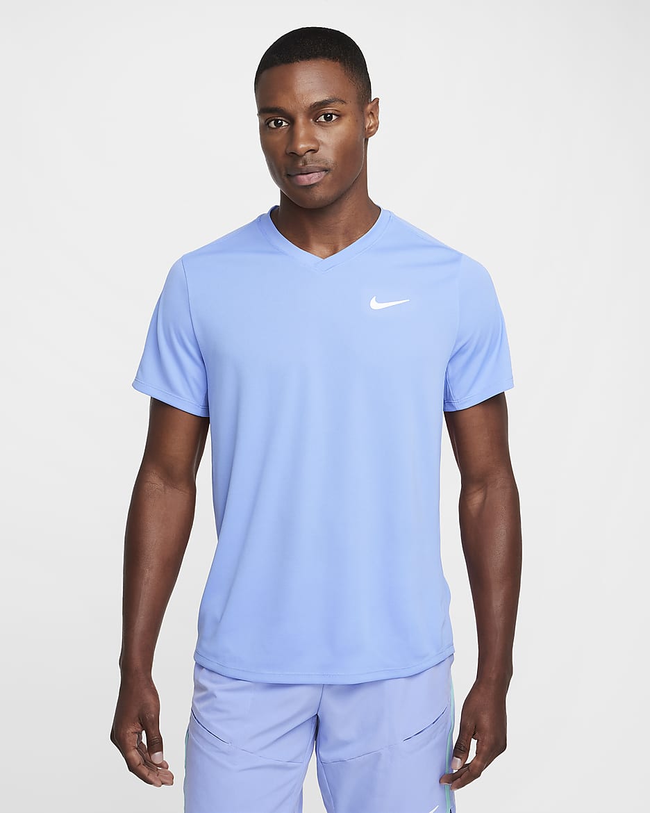 NikeCourt Dri FIT Victory Camiseta de tenis Hombre